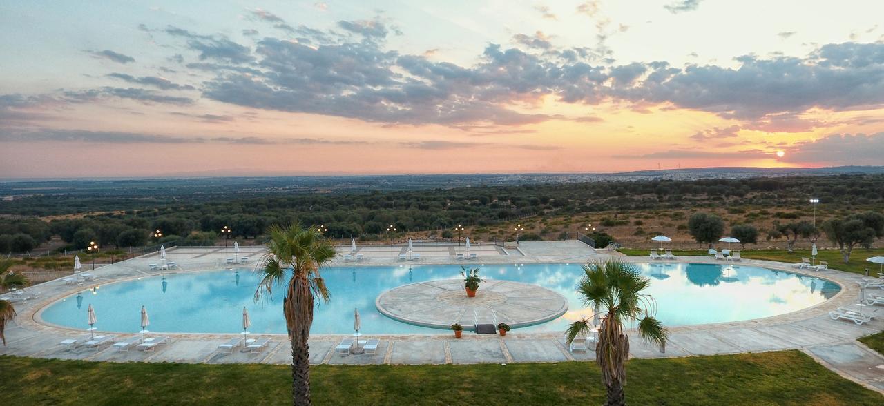 Resort & Relax Masseria Celidonia Lizzano  Bagian luar foto