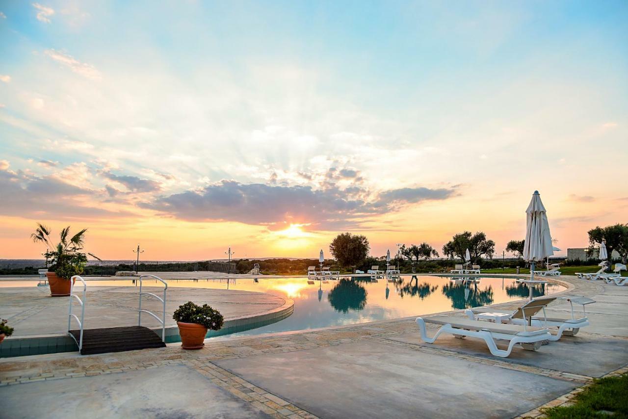 Resort & Relax Masseria Celidonia Lizzano  Bagian luar foto