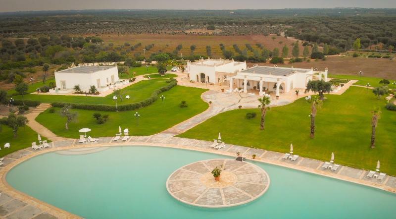 Resort & Relax Masseria Celidonia Lizzano  Bagian luar foto